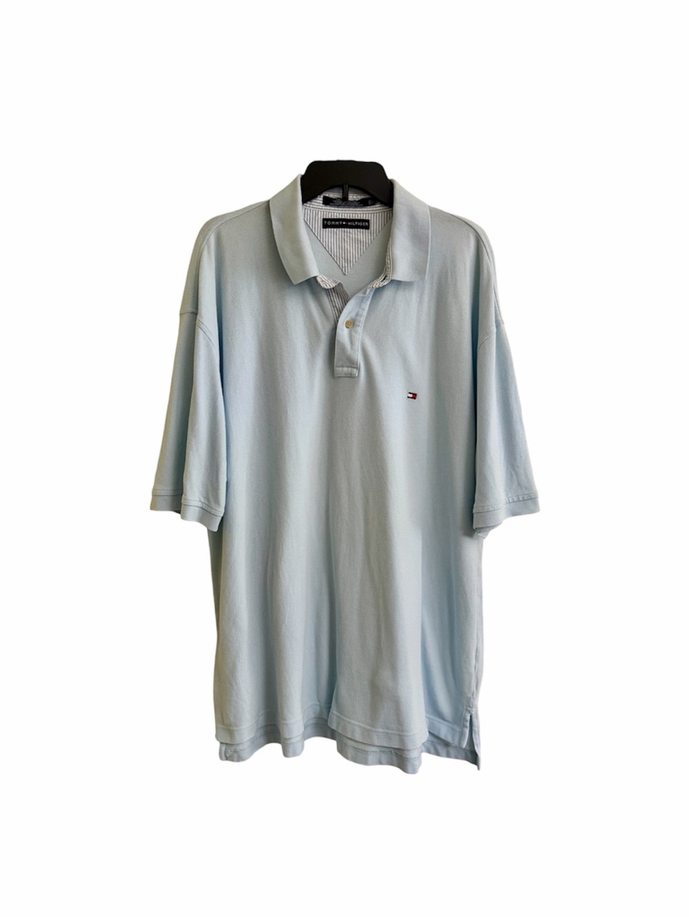 TOMMY HILFIGER, MENS LIGHT BLUE POLO SHIRT. SIZE XXL